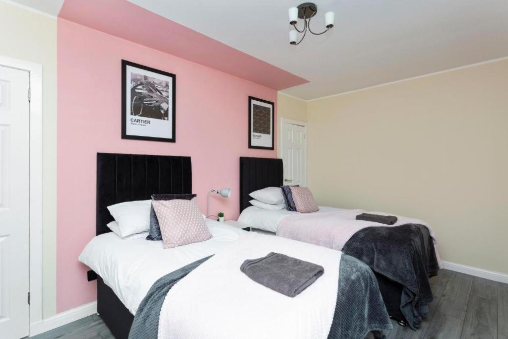 3-bed Abode - Parking And Garden Édimbourg